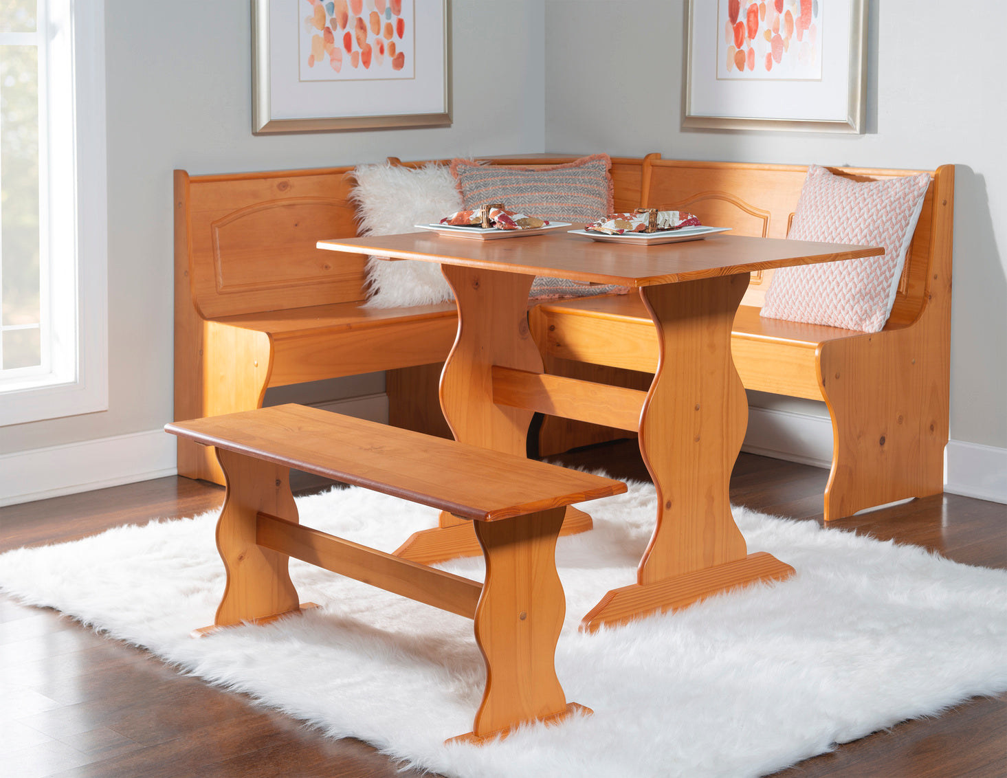 http://community-furnishings.myshopify.com/cdn/shop/products/CHELSEANOOKNATSOLIDPINE1BOX90365N2-01-KD3.jpg?v=1608261142