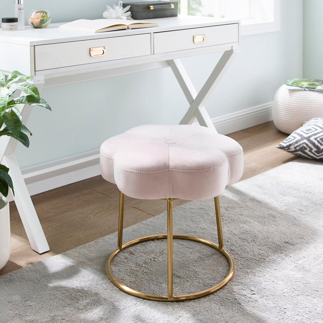 Vanity stool pink new arrivals