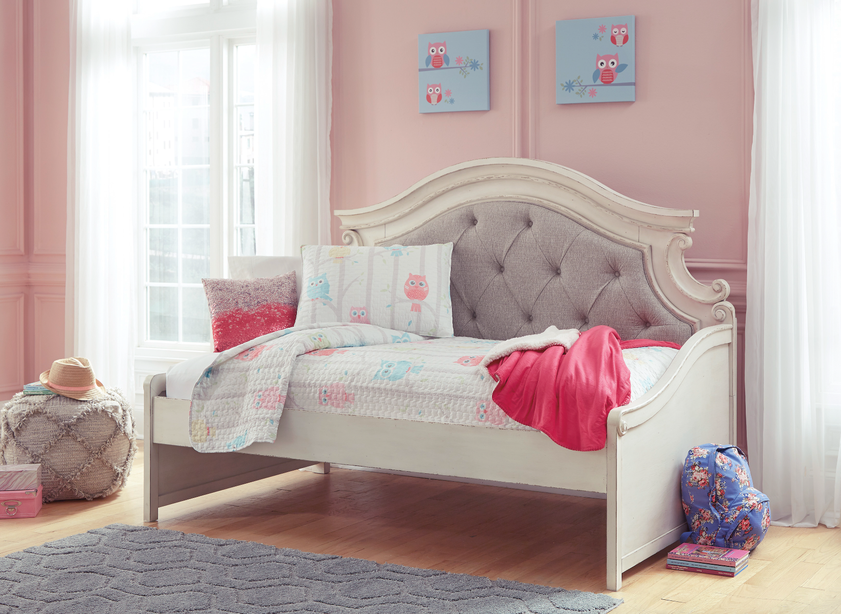 WEEKLY or MONTHLY. White Hope Eternal Twin Daybed – Community Furnishings