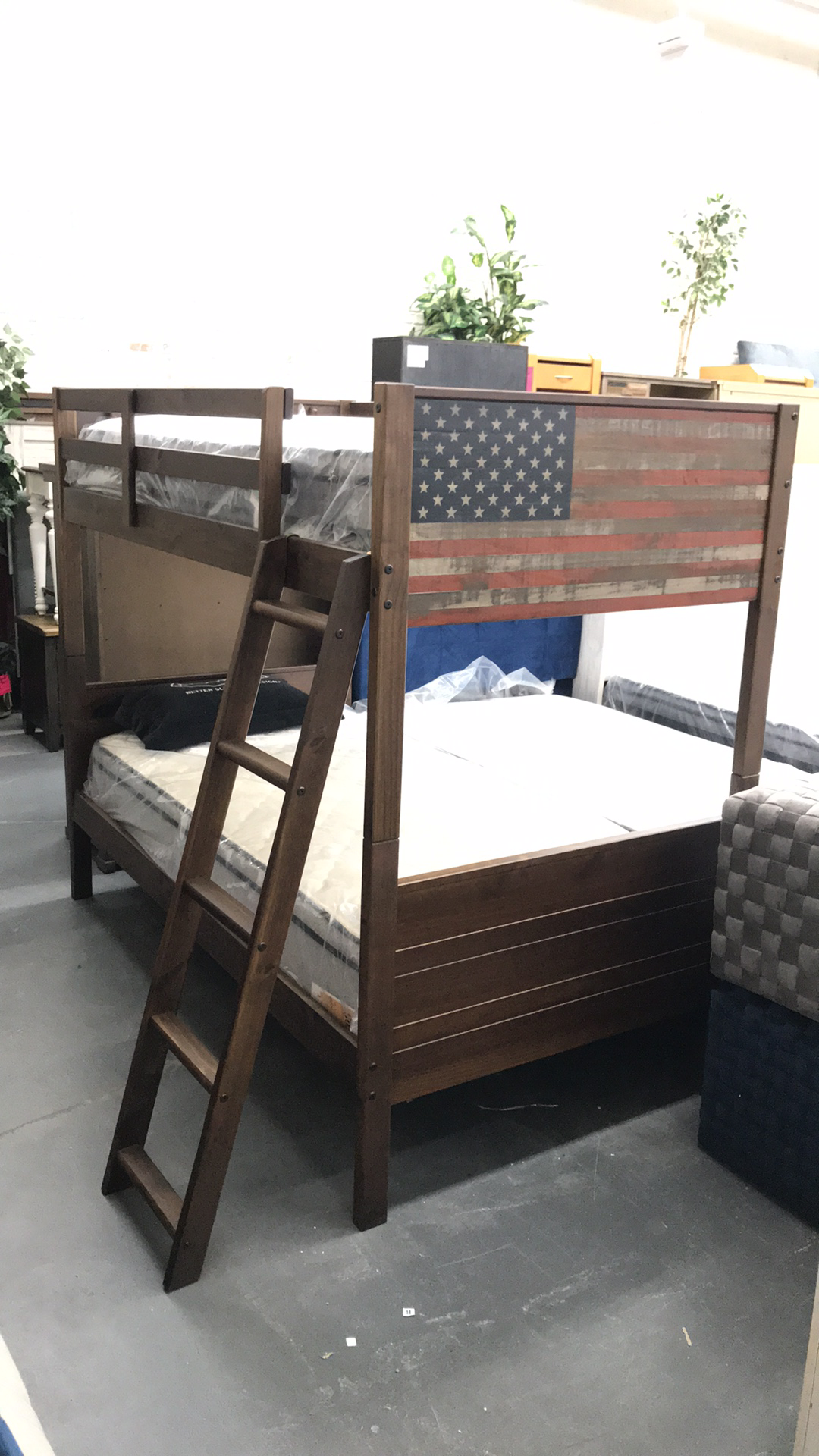 WEEKLY or MONTHLY. Be a Patriot Twin over Twin Bunk Bed