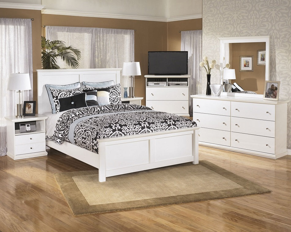WEEKLY or MONTHLY. Bostwick Shoals White Queen Bedroom Set
