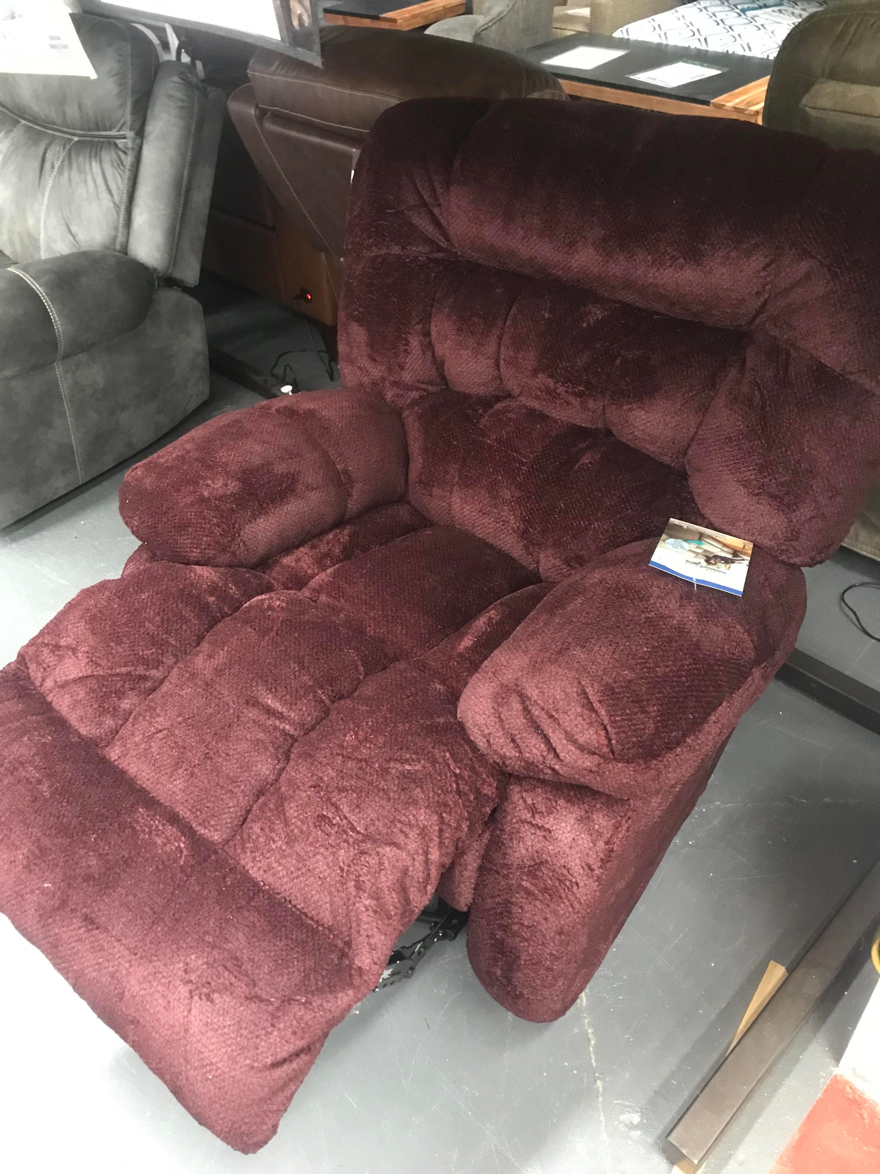 Daly recliner 2024