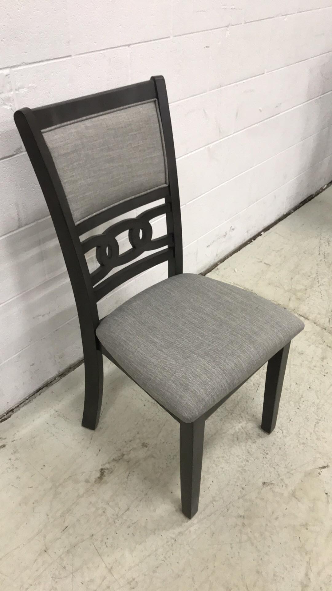 Chadoni dining room discount chair