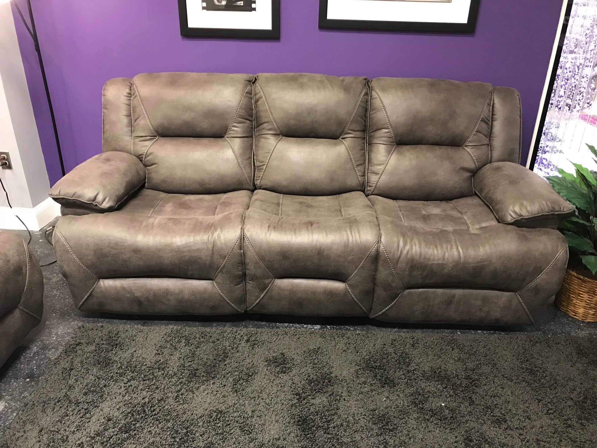 Jennings power deals reclining sofa