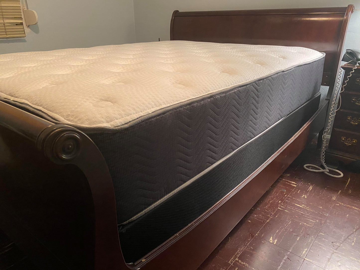 WEEKLY or MONTHLY. Silver Bamboo King Mattress